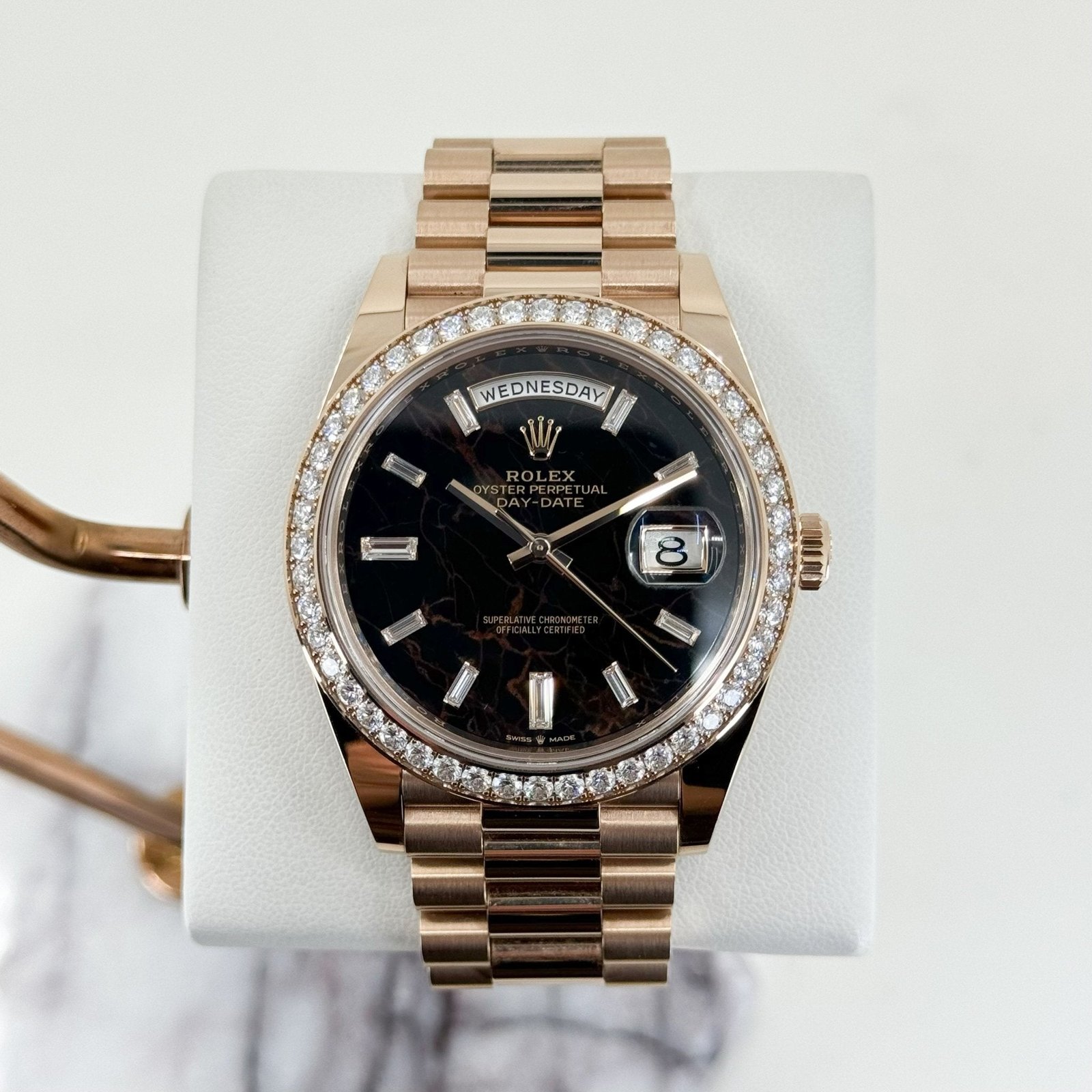 rolex-day-date-40-rose-gold-eisenkiesel-diamond-dial-diamond-bezel-president-bracelet-228345rbr-512541.jpg Rolex Day-Date 40 Rose Gold Eisenkiesel Diamond Dial & Diamond Bezel President Bracelet - 228345RBR - 图片 1